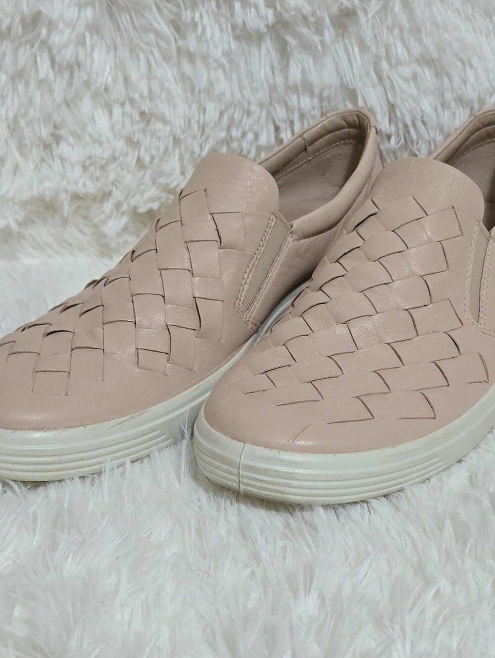 Ecco pink woven leather slip-ons size 10